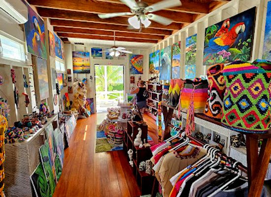 belize/the-cayes/shop/meliza-s-art-and-soul