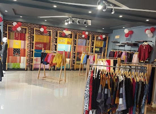 pakistan/makra-peak/shop/khakia-clothing-outlet