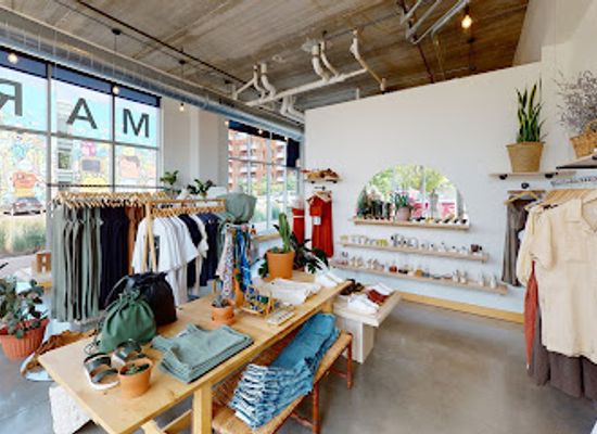 iowa/des-moines/east-village/shop/marne