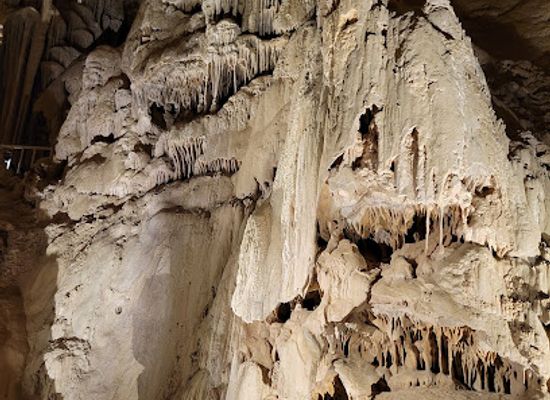 california/mojave-desert/shop/mitchell-caverns