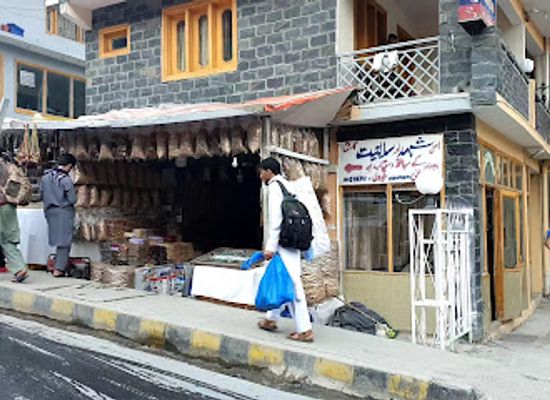pakistan/naran/shop/dry-fruit-honey-saljeet
