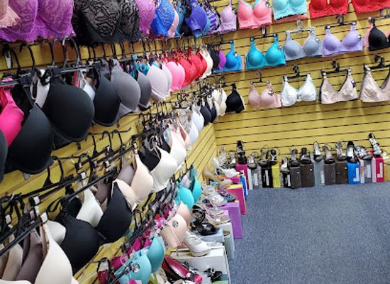 illinois/northeastern-illinois/shop/sexy-girls