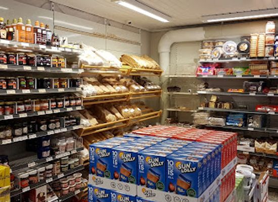 faroe-islands/hvalvik/shop/borge