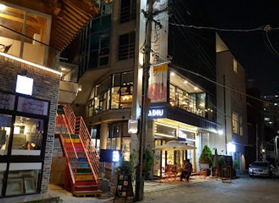 south-korea/daegu/shop/coffee-myeongga-kim-gwangseok-street-branch