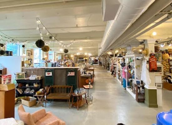 massachusetts/worcester-county/shop/crompton-collective