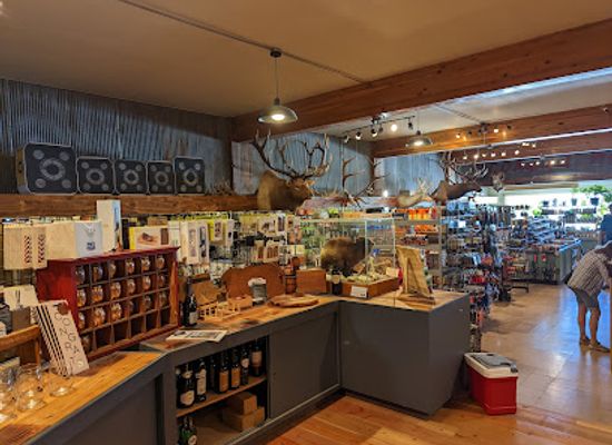 montana/the-little-belt-mountains/shop/twin-sisters-trading-company