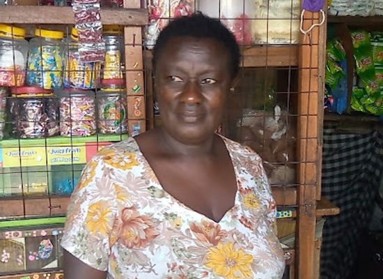 uganda/kibale-national-park/shop/karungi-kate-retail-store