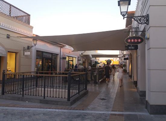 greece/thrace/shop/designer-outlet-athens