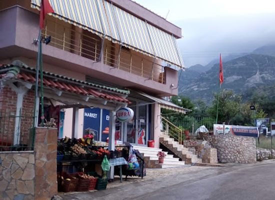 albania/dhermi-region/shop/market-enio-dhermi