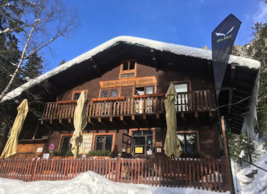slovakia/high-tatras-national-park/shop/zamkovskeho-chalet