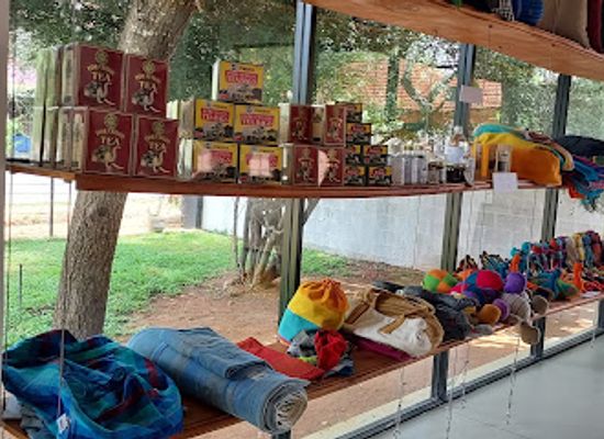 sri-lanka/hambantota-district/shop/kandygs-yala-souvenir-gift-shop