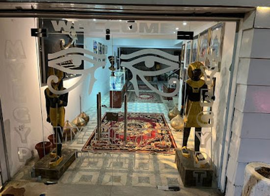 egypt/luxor/karnak/shop/world-famous-bazaar