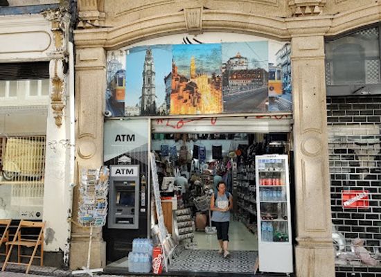 portugal/porto/shop/street-shop