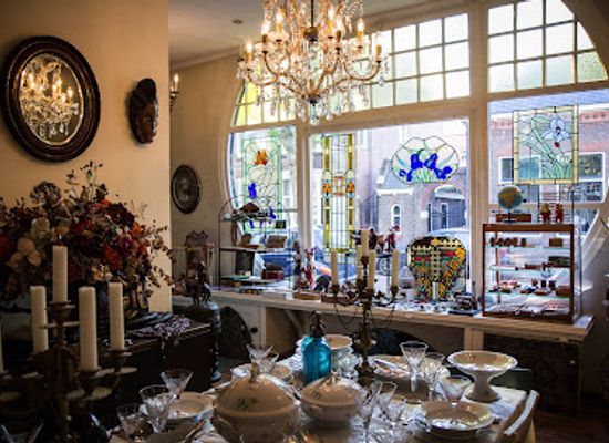 netherlands/friesland/shop/emmakade-antiek