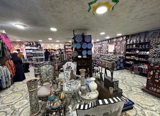 jordan/wadi-rum/shop/petra-view-shop
