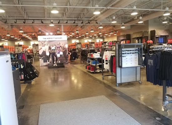 wisconsin/wisconsin-dells/shop/nike-factory-store-wisconsin-dells