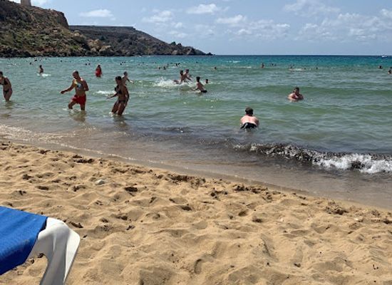 malta/golden-bay/shop/sun-beds-rentals