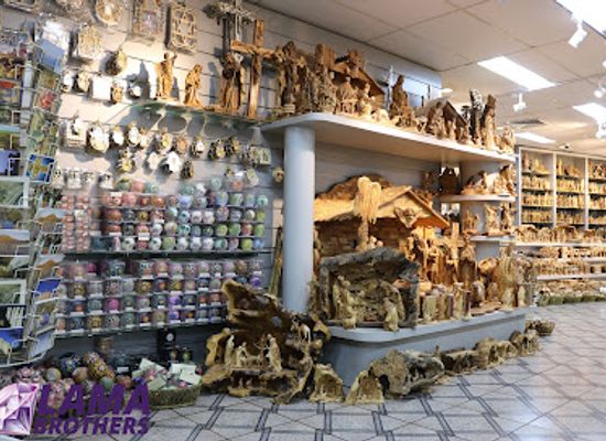 israel/bethlehem/shop/lama-brothers-souvenir-store