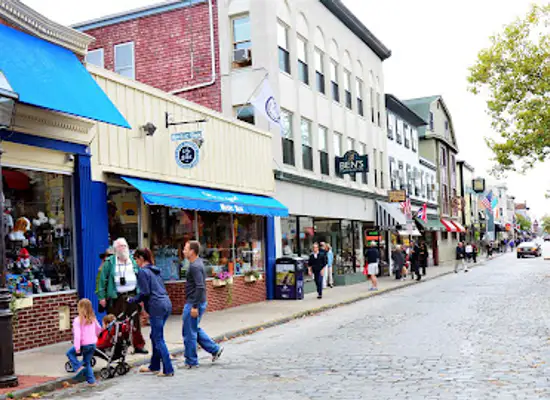 rhode-island/newport-coastline/shop/newport-fudgery