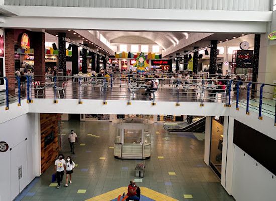 panama/panama-canal-zone/shop/albrook-mall