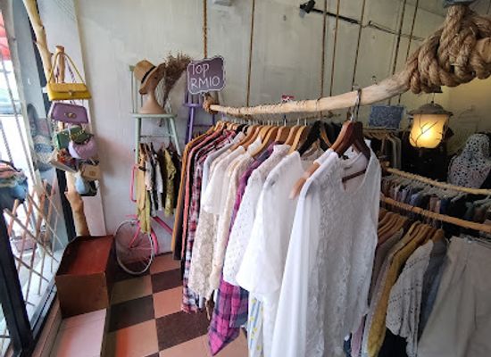 malaysia/ipoh/shop/empatkakak-ladies-thrift-shop-ipoh