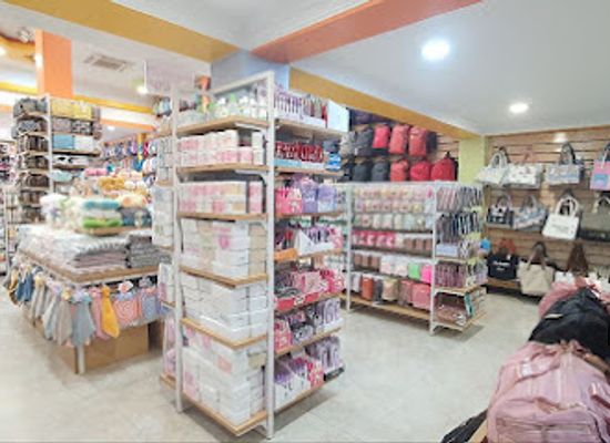 cambodia/battambang-province/shop/hong-kong-shop-battambang