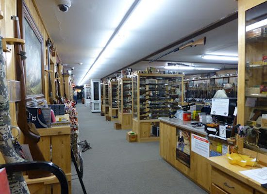 minnesota/mille-lacs-lake/shop/boone-s-fine-guns