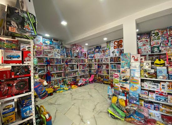 albania/kavaje/shop/dyqani-lodrave
