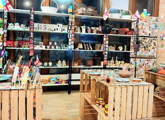 georgia/kutaisi/shop/souvenirs-bagrati