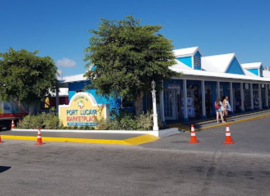 the-bahamas/acklins/shop/port-lucaya-marketplace