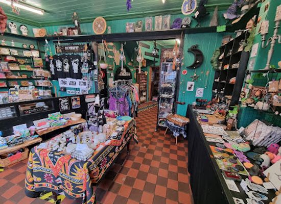 united-kingdom/northern-ireland/shop/alchemy-and-ashes-ni