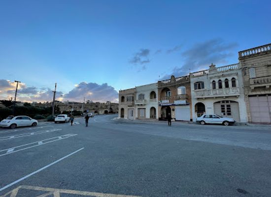 malta/xaghra/shop/gigantic-exclusive