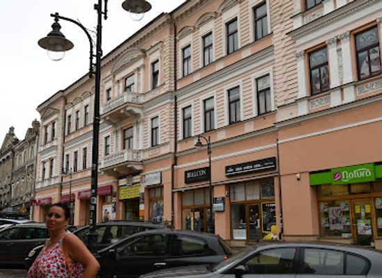 poland/tarnow/shop/salon-odziezy-bialcon-w-tarnowie-ul-krakowska-2