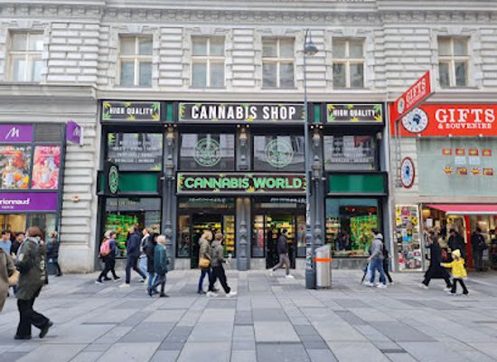 austria/vienna/innere-stadt/shop/planet-vienna