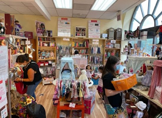 new-york/white-plains/shop/girl-again