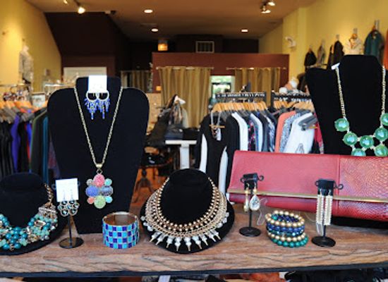 illinois/chicago/west-loop/shop/tribeca-boutique