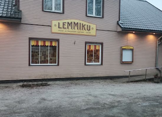 estonia/raplamaa/shop/lemmiku-pood