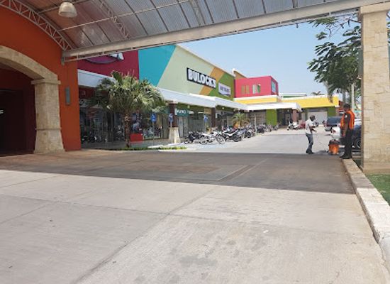 guatemala/motagua-valley/shop/metroplaza-mundo-maya-shopping-center