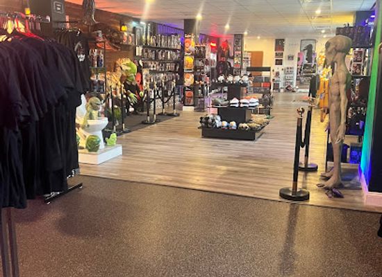 massachusetts/new-bedford/shop/the-horror-family-llc