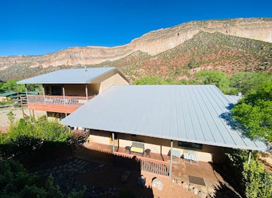 new-mexico/jemez-springs/shop/janecka-the-inn