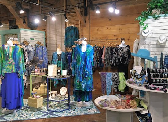 new-hampshire/lakes-region/shop/adornments-creative-clothing