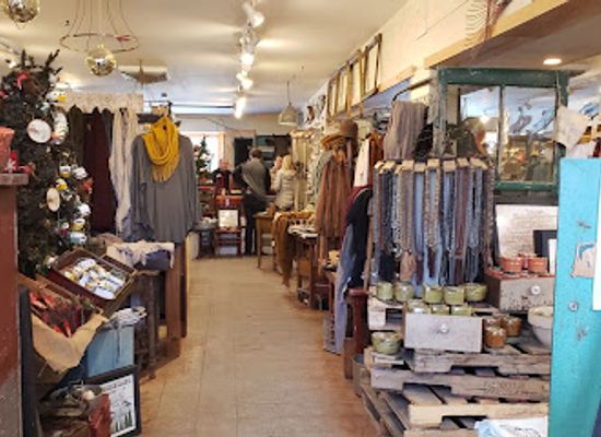 colorado/breckenridge-ski-resort/shop/marigold-s-farmhouse-funk-junk