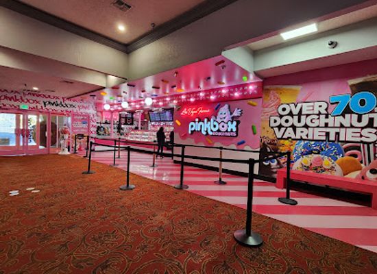 nevada/laughlin/shop/pinkbox-doughnuts
