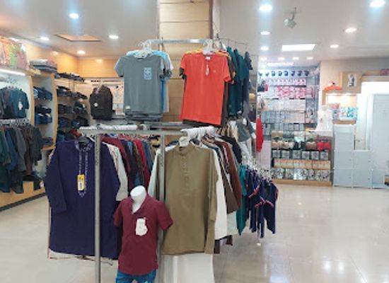 pakistan/peshawar/university-town/shop/j-s-emporium