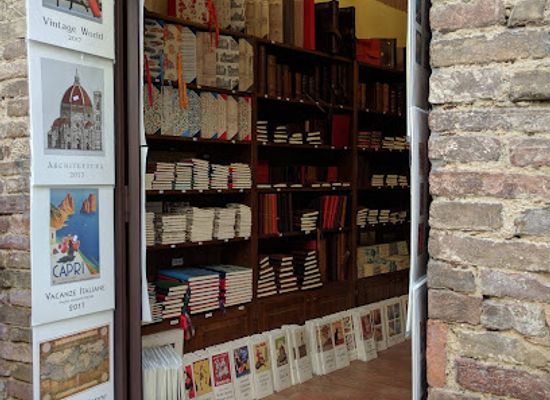italy/san-gimignano/shop/m-b-shop