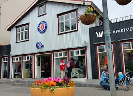 iceland/northeastern-region/shop/icewear-akureyri