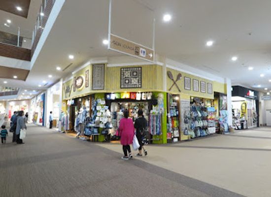 japan/oki/shop/kahiko-kahikookinawaten