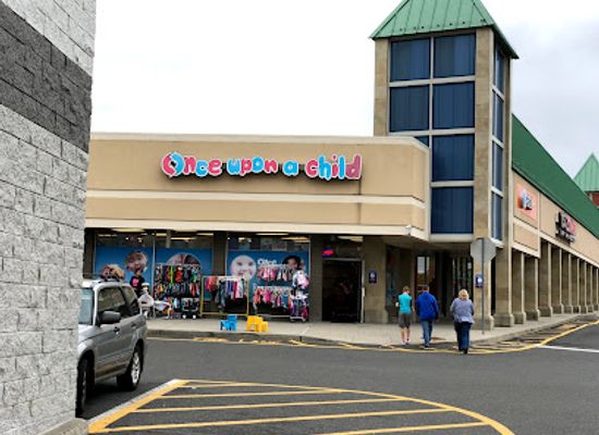 connecticut/danbury/shop/once-upon-a-child-danbury-ct