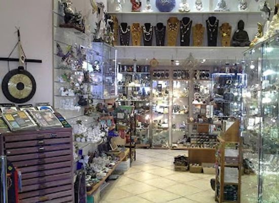 france/cannes/shop/absolument-magique