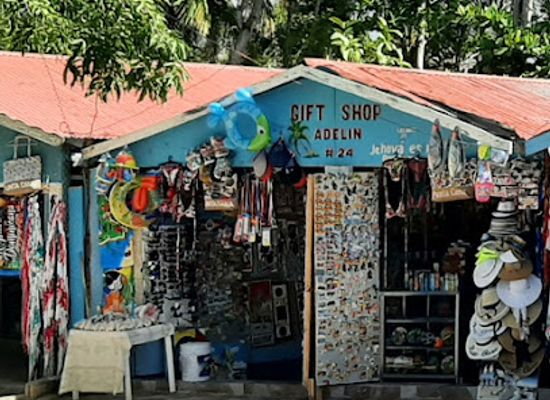 dominican-republic/bayahibe/shop/gift-shop-adelin-24